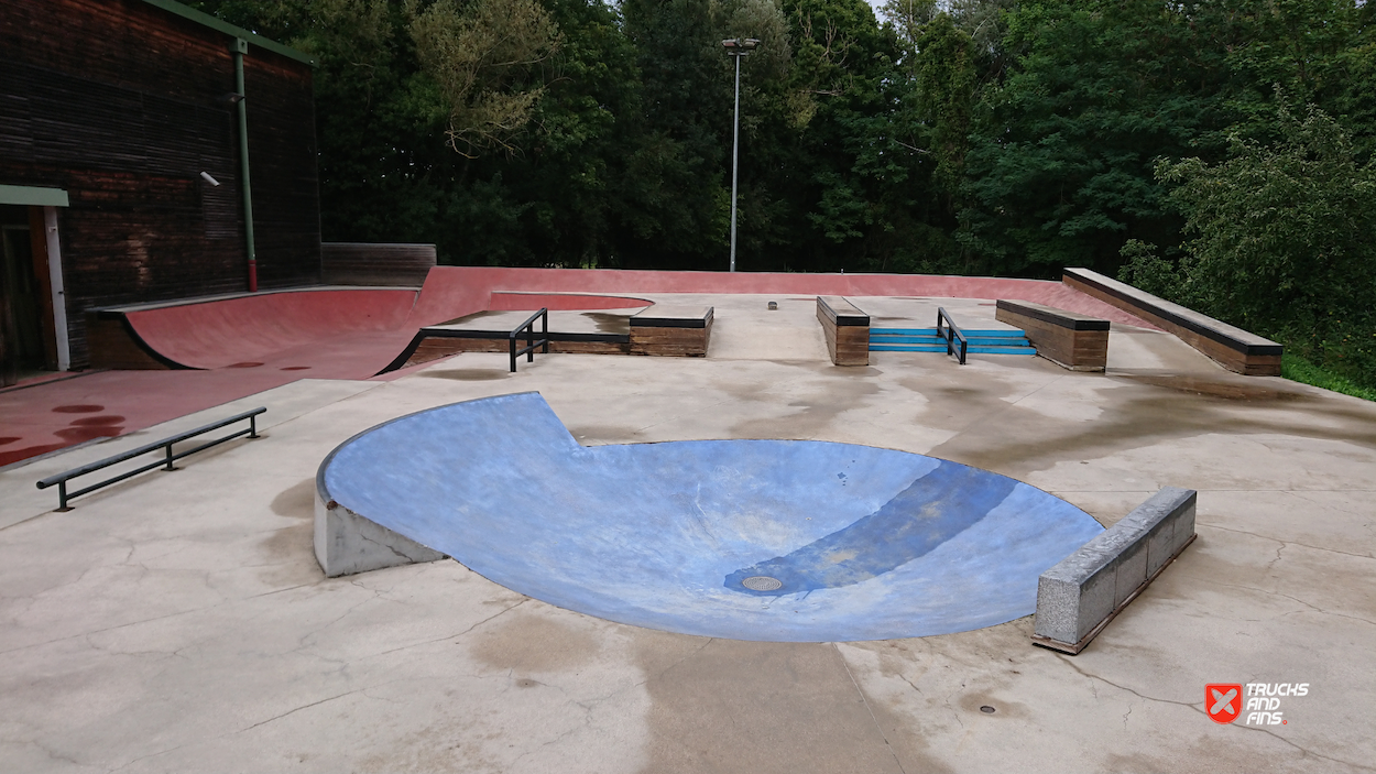 Villiers Sur Orge skatepark